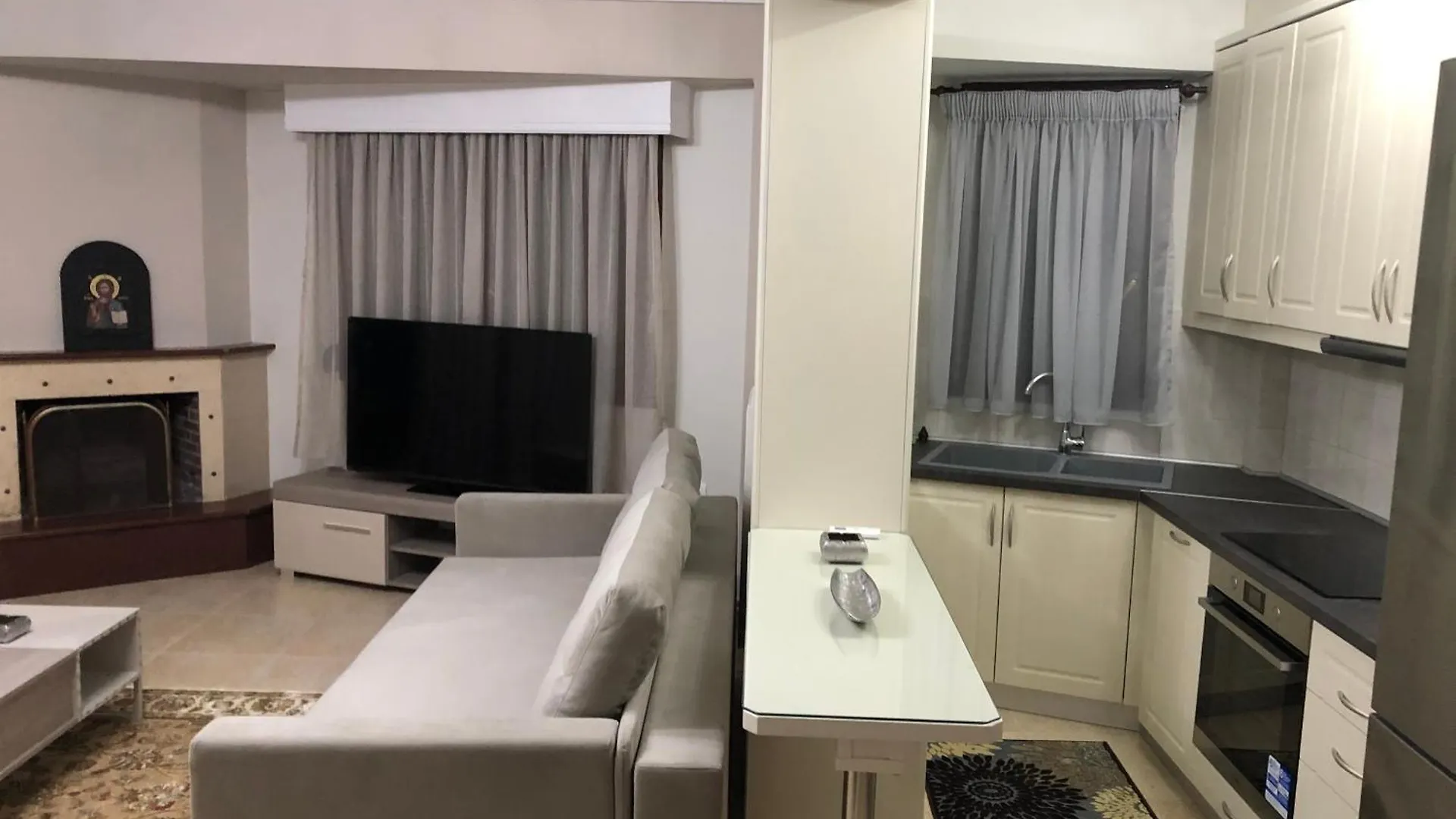 בית נופש הוילה ניאה סקיוני Metaxenia'S House 101